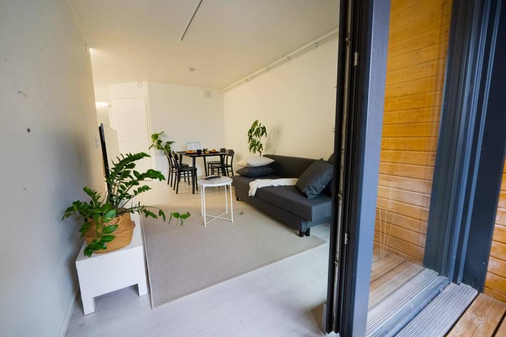 Apartamento 3H,K,P - Keskellae Tamperetta Kaunis Parvekkeellinen Uusittu Kolmio Exterior foto