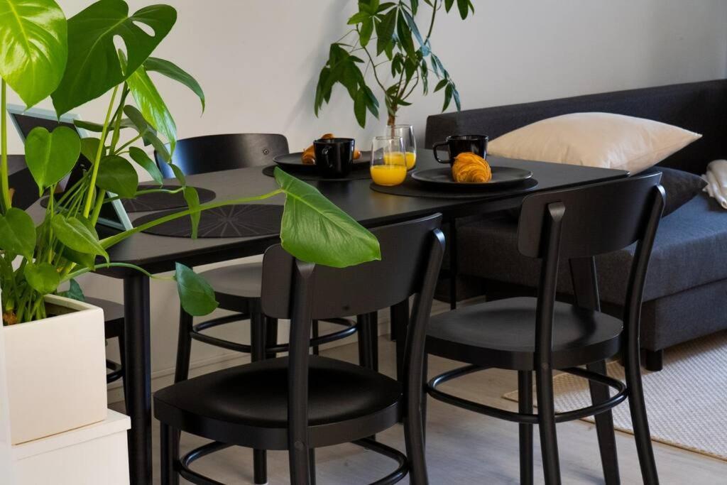 Apartamento 3H,K,P - Keskellae Tamperetta Kaunis Parvekkeellinen Uusittu Kolmio Exterior foto